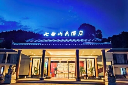 Qiqushan Hotel