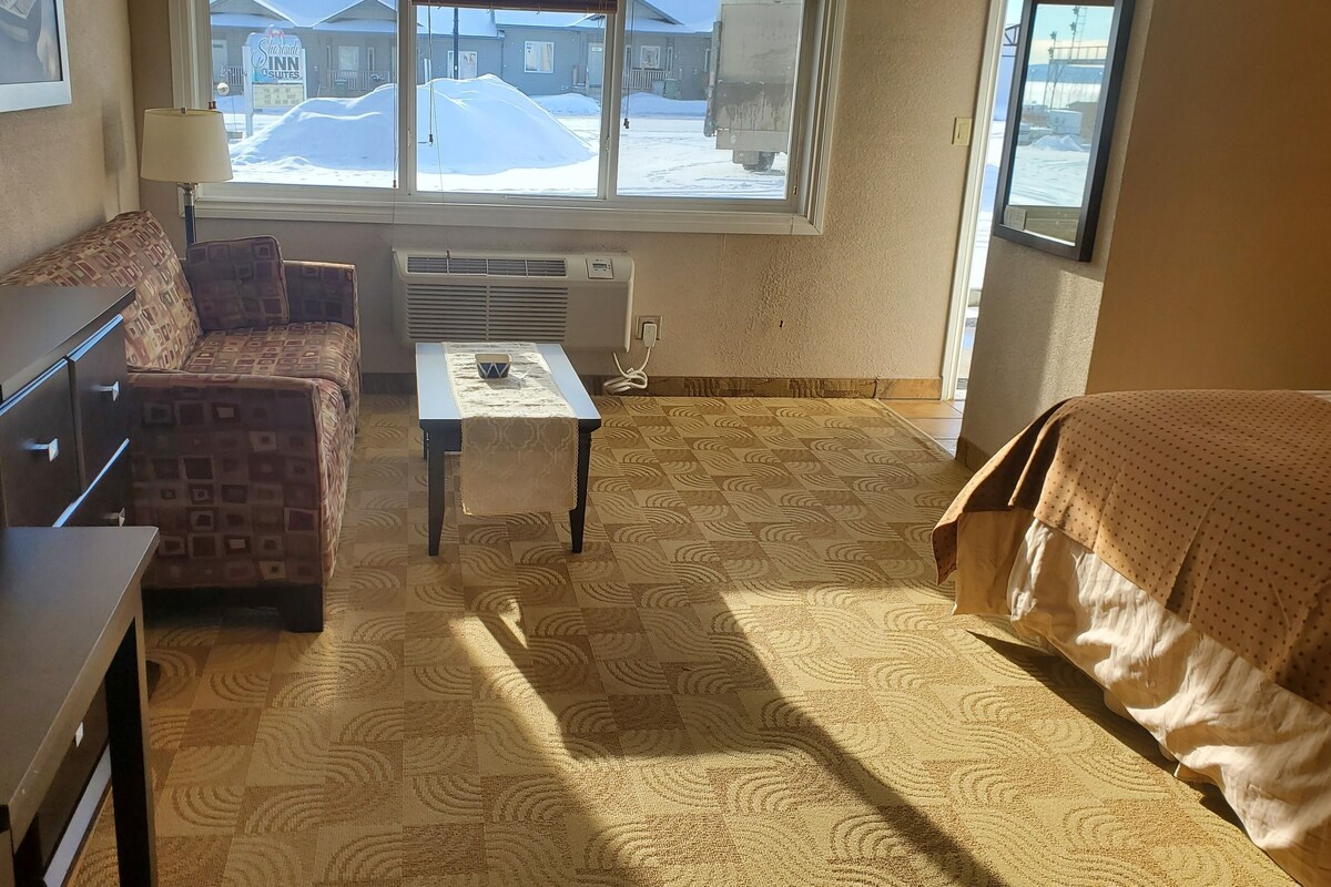 Laptop workspace, soundproofing, WiFi (free), individually decorated