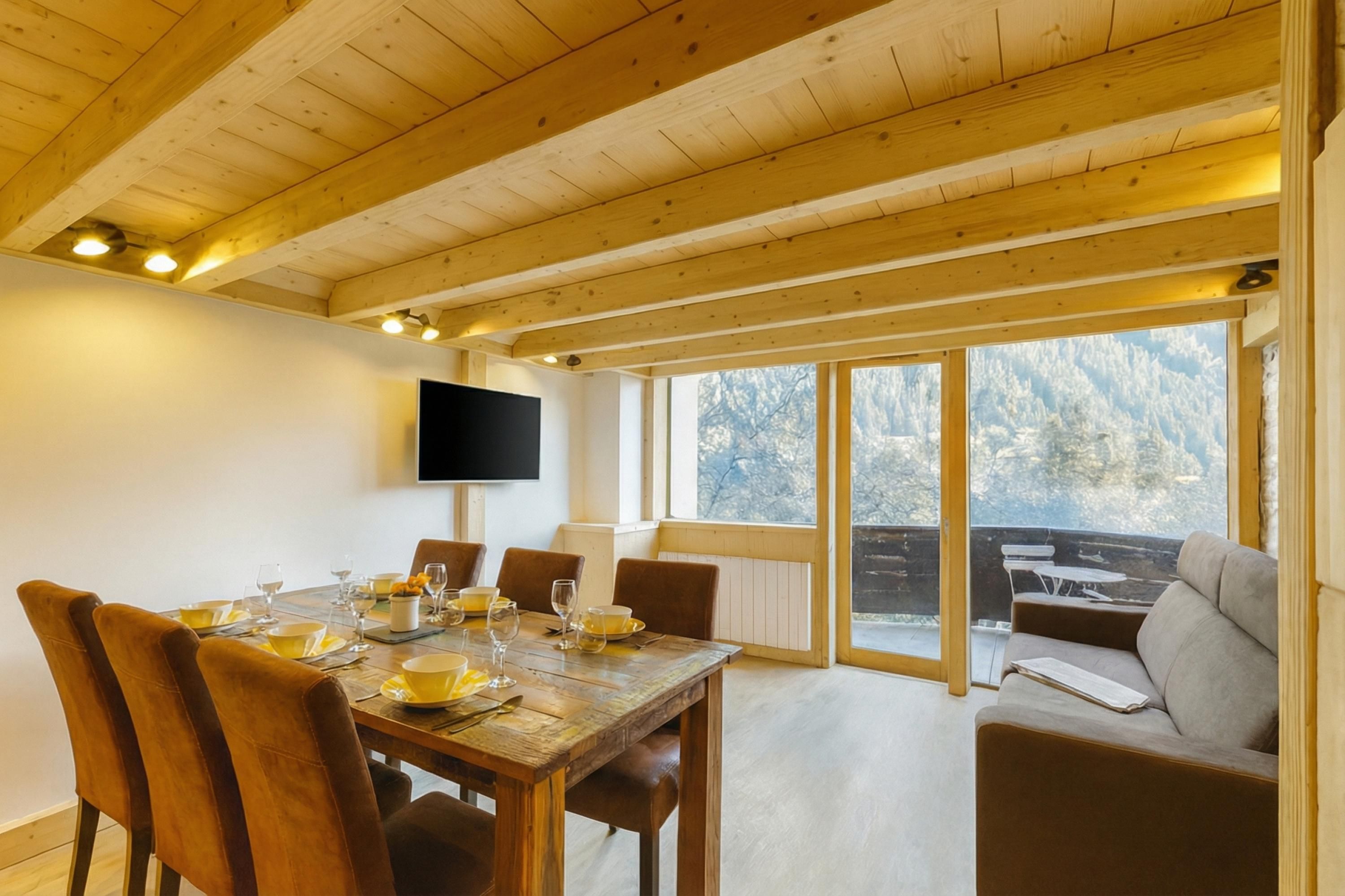 Wohn- und Esszimmer