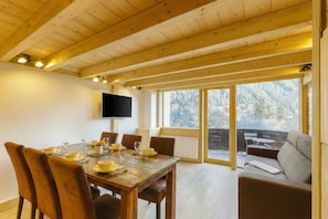 Living and dining room
