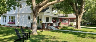 1910 Historic Hill Avenue Home