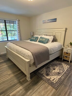 3 bedrooms, iron/ironing board, travel cot, WiFi