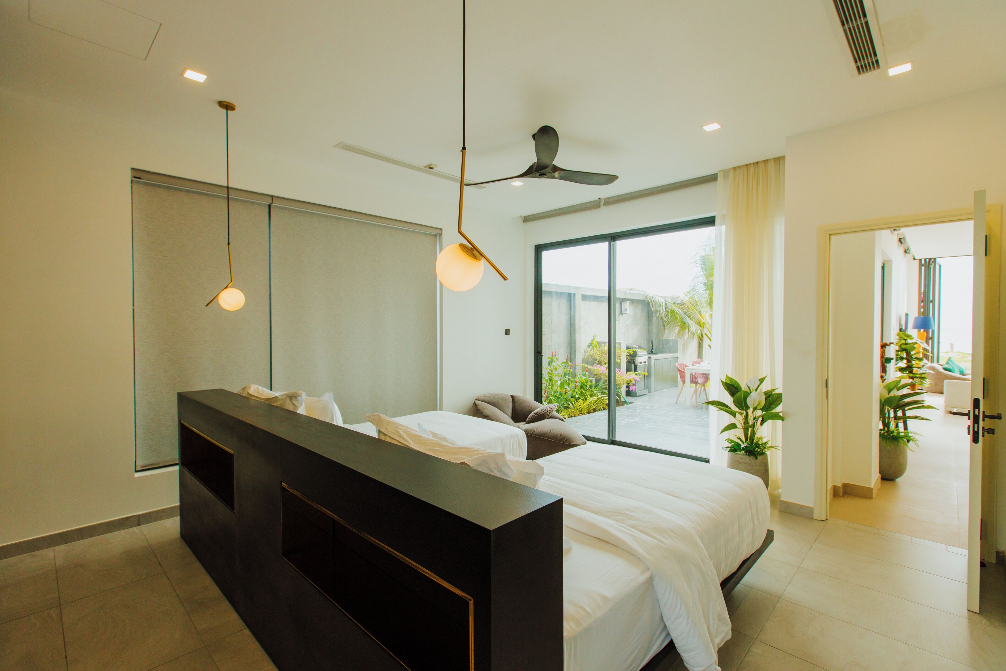 ヴィラ 2 ベッドルーム シービュー (Three Bedroom Villa with Private Pool) | 高級寝具、低反発ベッド、ミニバー、セーフティボックス (室内)