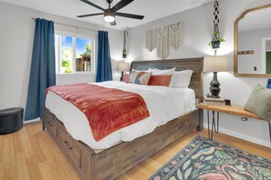 2 bedrooms, iron/ironing board, travel cot, WiFi