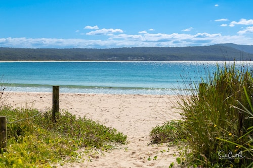 Gorgeous Beach House - End of Summer Deals!