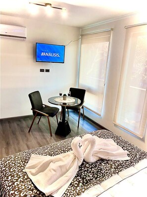 1 bedroom, iron/ironing board, Internet, bed sheets
