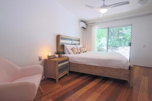 2 bedrooms - Apartment 5 - The Cove (Noosa)