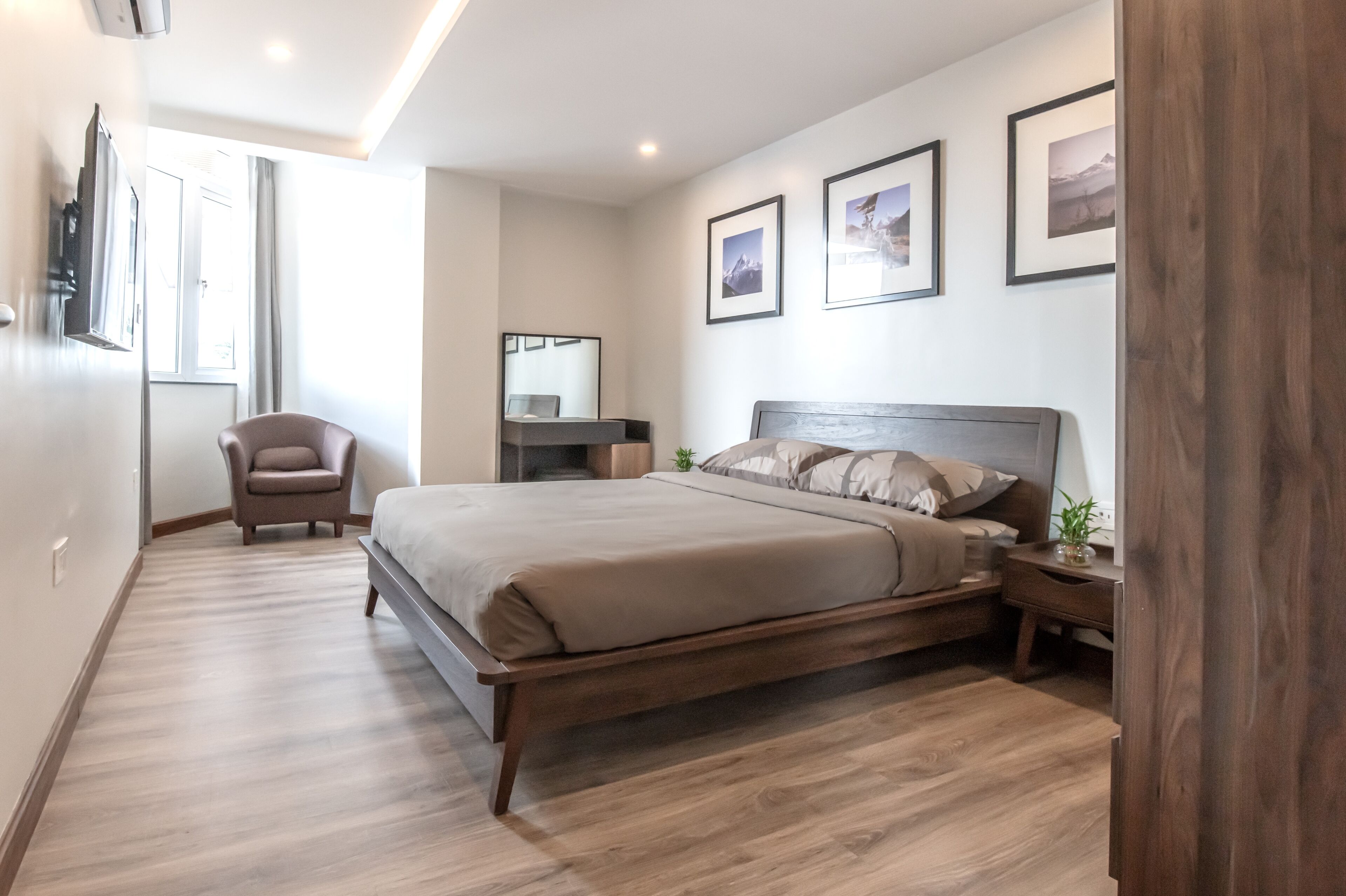 Premium Apartment, 2 Bedrooms, Accessible, City View | Premium bedding, minibar, in-room safe, individually decorated