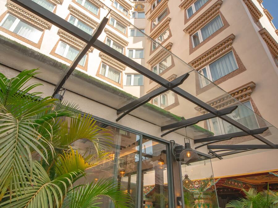 Fachada da propriedade