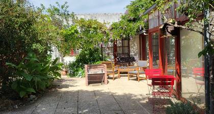 Countryside close to beaches and tourist attractions