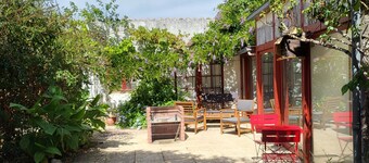 Countryside close to beaches and tourist attractions