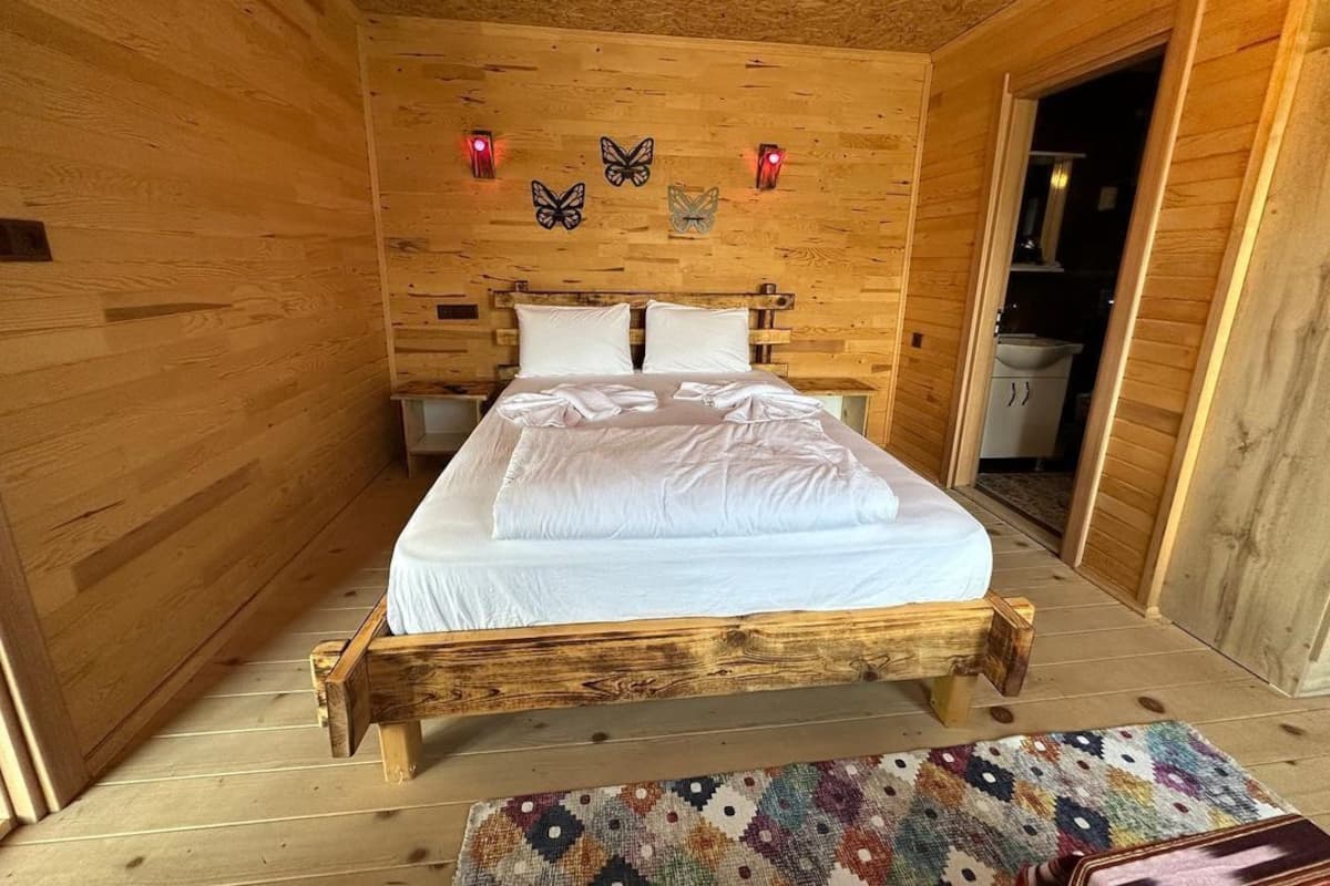 201 Double Room | 2 habitaciones, ropa de cama de alta calidad y minibar
