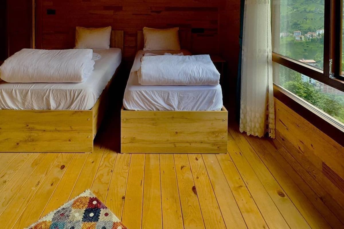 204 Single Room | 2 habitaciones, ropa de cama de alta calidad y minibar