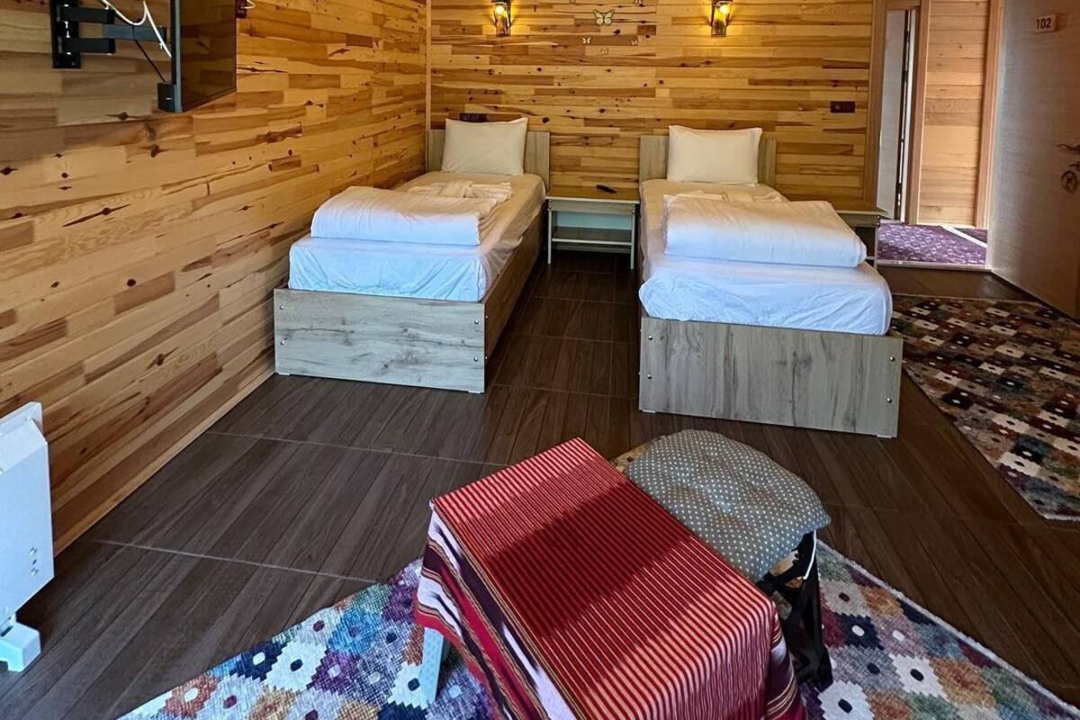 102 Single Room | 2 habitaciones, ropa de cama de alta calidad y minibar