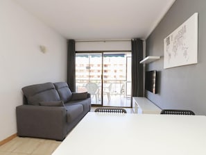 TV - Chic Apartment in Cambrils, Terrace & Mediterranean Comfort (Cambrils)