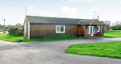 Luxury and contemporary retreat with a spacious open plan kitchen/living area.