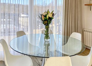 Dining - Our premier cottage, with stunning views up and down the River Yare. (Brundall, Norwich)