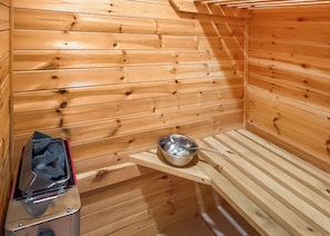 Sauna - Cottage with one double. (St Clears)