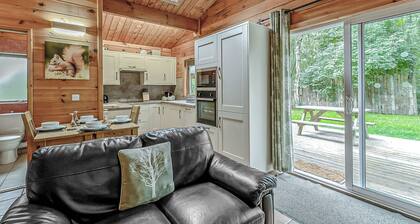 Squirrel Log Cabin 4