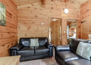 Interior - Squirrel Log Cabin 4 (Freehay, Cheadle)
