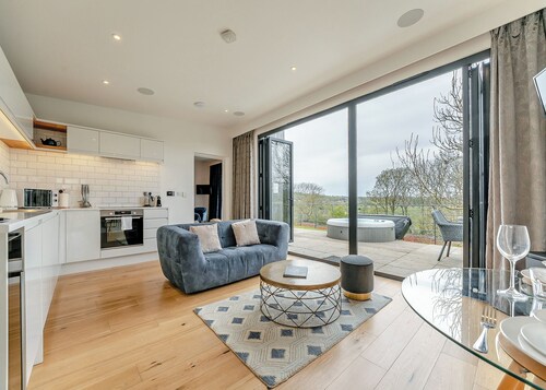 Woodland View Retreat