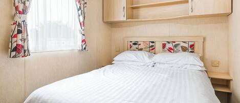 3 bedrooms, Internet