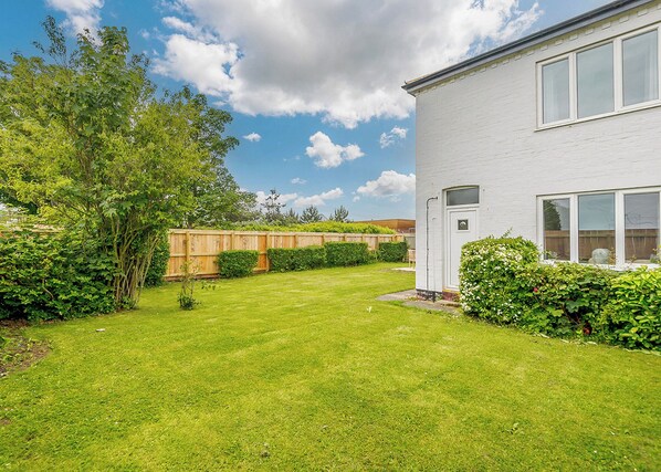 Exterior - 3 bedroom accommodation in Mablethorpe (Mablethorpe)