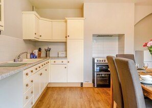 Fridge, oven, stovetop, toaster