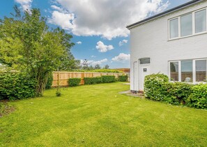 Exterior - 3 bedroom accommodation in Mablethorpe (Mablethorpe)