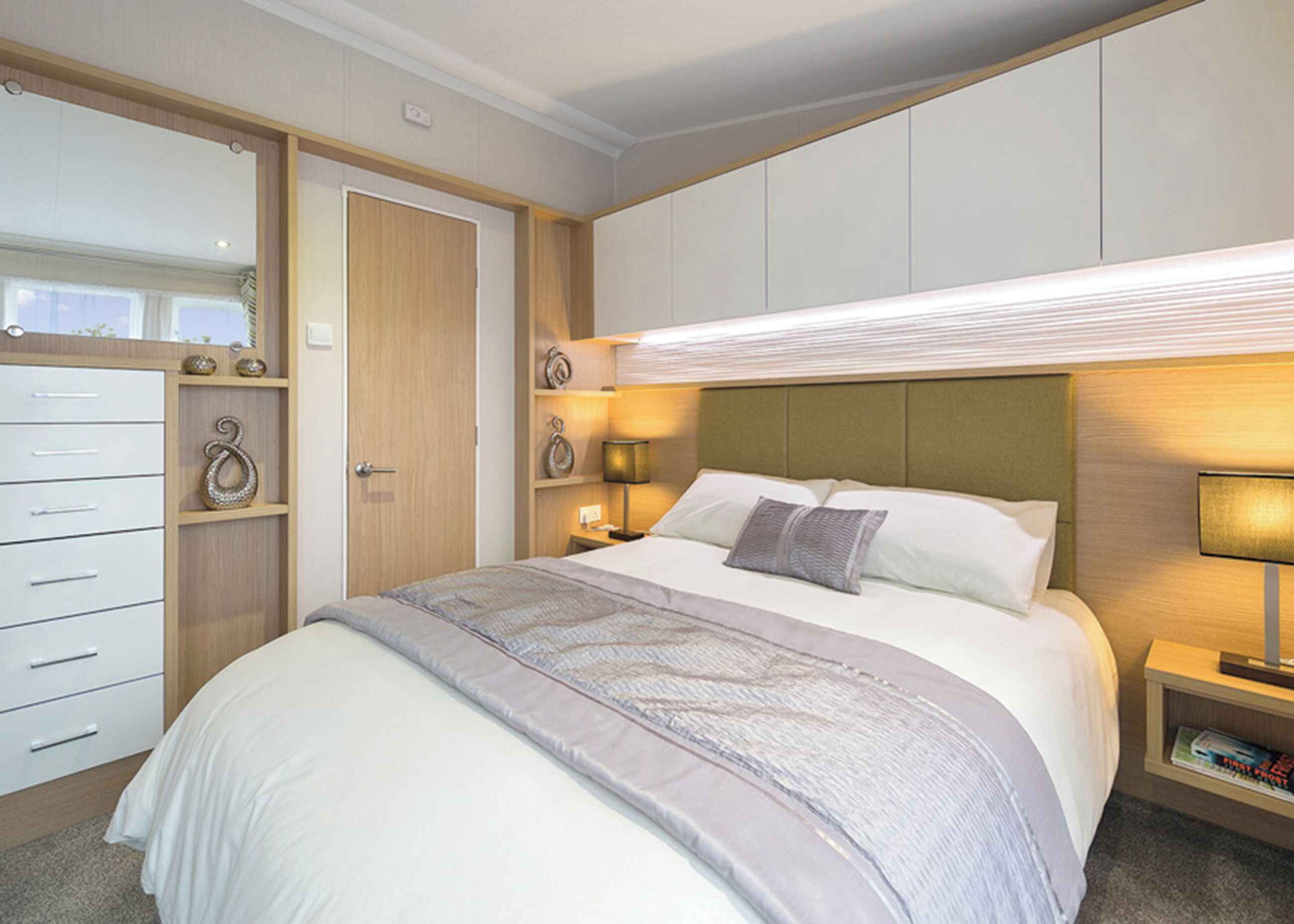 2 bedrooms, internet