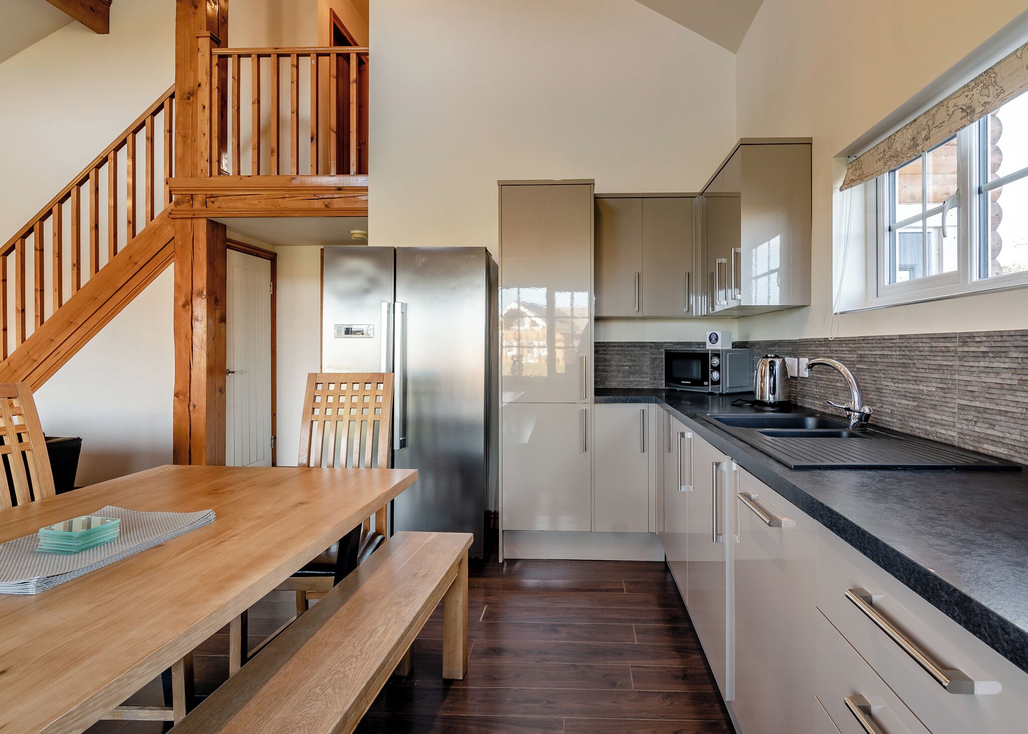 Kühlschrank, Ofen, Herdplatte, Geschirrspüler