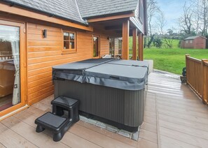 Terrace/patio - 3 bedroom accommodation in Anglesey (Anglesey)