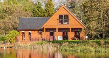 3 Schlafzimmer Unterkunft in Anglesey