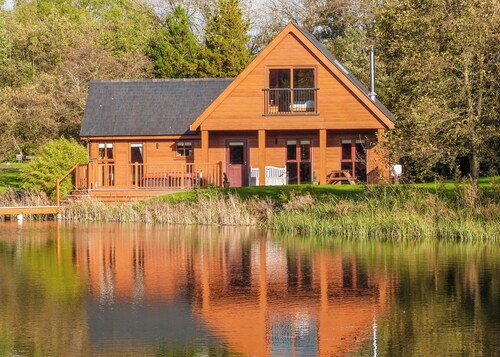 3 bedroom accommodation in Anglesey