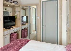 2 bedrooms, free WiFi