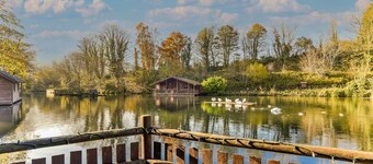 New in 2017. Two storey cottage with lake views.