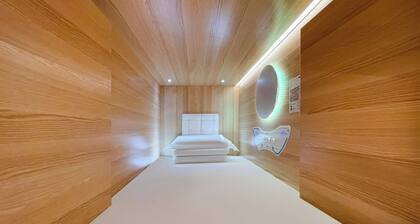 Airone Capsule Hotel