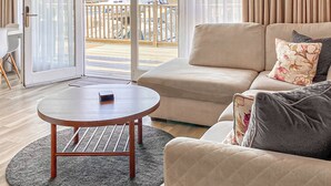 Living area - These gorgeous cottages will comfortably sleep up to 6 guests. (Brundall, Norwich)