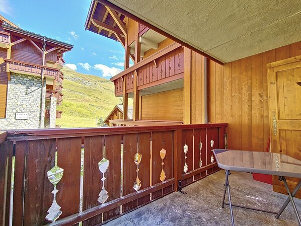 Property grounds - Renovated 2-room apartment · Near slopes · Balcony · 4 ppl (Les Menuires)