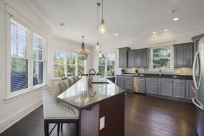 House, Multiple Beds | Private kitchen