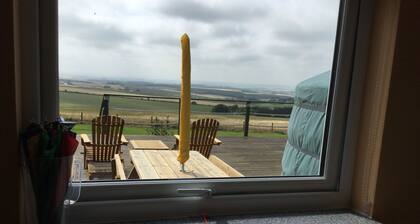 Orange Yurt With Hot Tub- Sleeps 3, Parking & Wifi