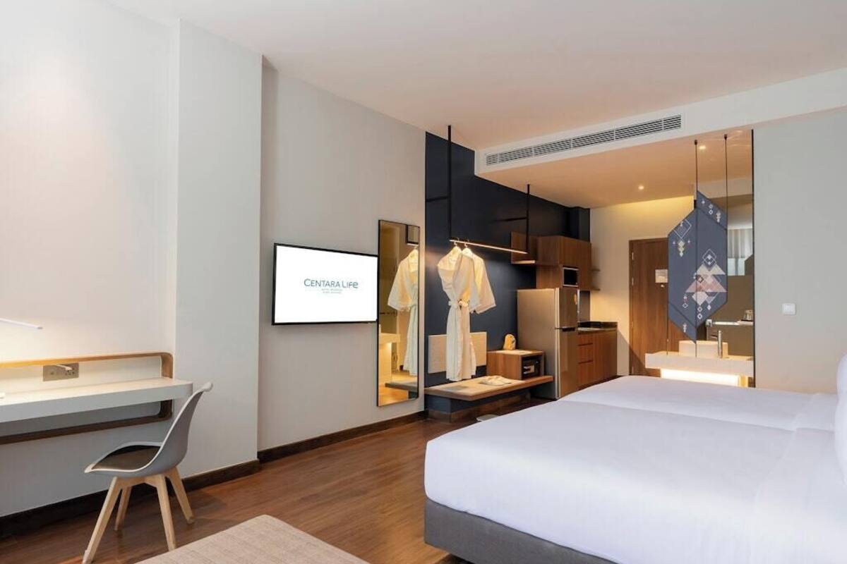 Premium-Zimmer, 2 Doppelbetten (Premium) | Allergikerbettwaren, Minibar, Zimmersafe, Schreibtisch