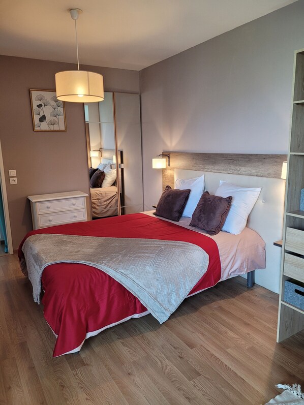 1 camera, ferro/asse da stiro, Wi-Fi gratuito, lenzuola