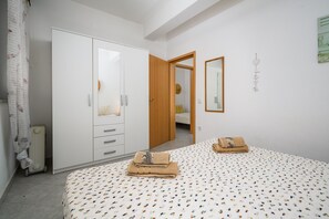 2 chambres, Wi-Fi gratuit, draps fournis