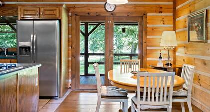 🏕️ Angels Cabin, Firepit, Pool Table, LKT Mountain - Chattanooga Dwtn15 min!