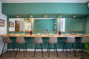 Tägliches inbegriffenes Frühstücksbuffet