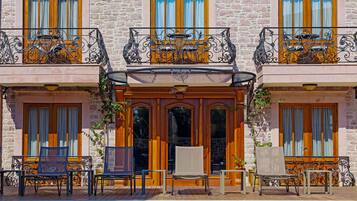 Facciata della struttura