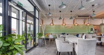 Marynarska 10D | Air Conditioned Apartment | Gym