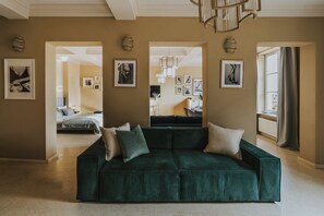 Individually decorated, individually furnished, blackout curtains - Bogoria House (Kraków)