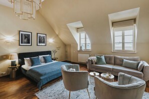 Standard Studio | Individually decorated, individually furnished, blackout drapes - Bogoria House (Kraków)